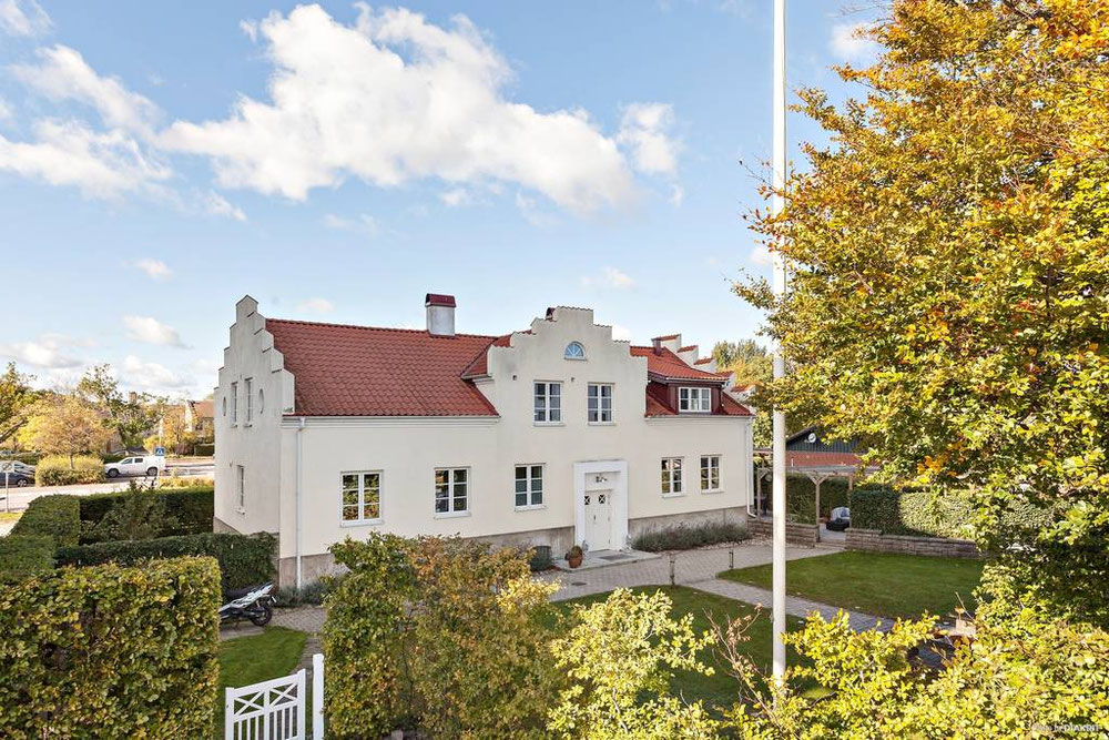 Real estate in Mejerigatan 31 — look at the real estate search engine GEOLN.COM. Photo 1