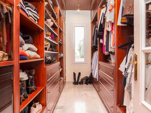 Villa 5 bedrooms 430 m² in Elviria, Spain — Find off-plan property or real estate resale directly from developers and owners GEOLN.COM. Photo 24