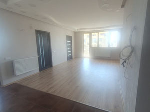 维克多·库普拉泽街待售公寓 — 来自开发商和业主的房地产搜索引擎 GEOLN.COM. 照片 3