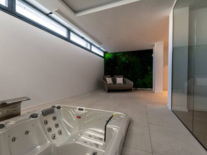 Villa 4 bedrooms 439 m² in Nueva Andalucia, Spain — Find off-plan property or real estate resale directly from developers and owners GEOLN.COM. Photo 13