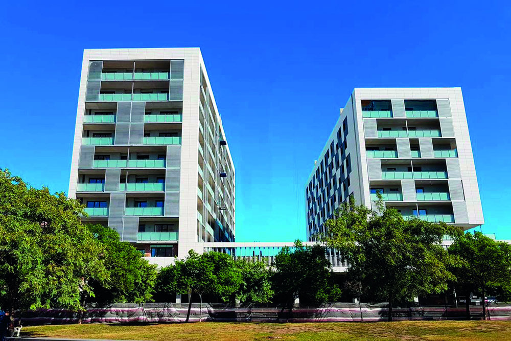 房地产在 Residencial Ponent — look at the real estate search engine GEOLN.COM. 照片 1