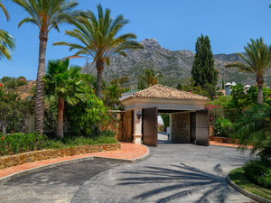 别墅 5 间卧室 1025 平方米，位于西班牙马贝拉 — 来自开发商和业主的房地产搜索引擎 GEOLN.COM. 照片 16