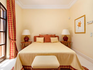 别墅 5 间卧室 1025 平方米，位于西班牙马贝拉 — 来自开发商和业主的房地产搜索引擎 GEOLN.COM. 照片 43