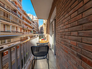 位于阿利坎特Postiguet海滩第一排的公寓 — 来自开发商和业主的房地产搜索引擎 GEOLN.COM. 照片 14