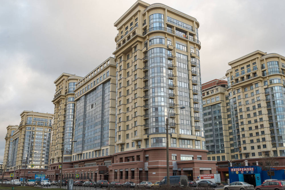 房地产在 Graf Orlov — look at the real estate search engine GEOLN.COM. 照片 1