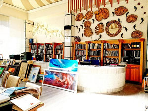 Gewerbefläche in Puerto Banus, Spanien — Immobilien-Suchservice von Bauträgern und Eigentümern GEOLN.COM. Foto 3