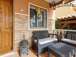 Townhouse 3 საძინებელი 153 m² ტორრევიაში, ესპანეთი — უძრავი ქონების ყიდვა და მფლო ბელებისგან GEOLN.COM. ფოტო 5