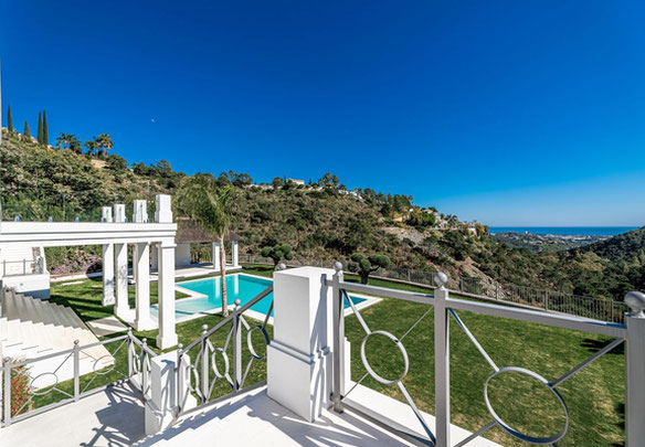 Villa 5 bedrooms 2000 m² in La Zagaleta, Spain