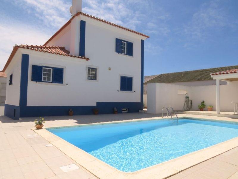 Villa am Meer in Portugal, Ericeira Verkauf — Immobilien-Suchservice von Bauträgern und Eigentümern GEOLN.COM. Foto 1