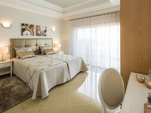 位于葡萄牙拉各斯海边的大城市别墅 — 来自开发商和业主的房地产搜索引擎 GEOLN.COM. 照片 6