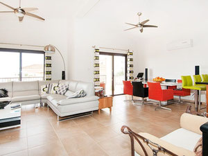 Villa in Zypern, Limassol, Pissouri — Immobilien-Suchservice von Bauträgern und Eigentümern GEOLN.COM. Foto 3