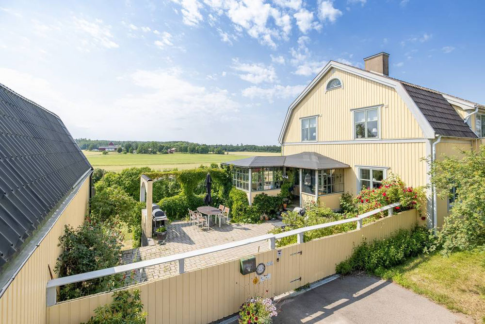 Недвижимость в Tumbo Moangsborg — смотрите на поисковике недвижимости GEOLN.COM. Фото 1