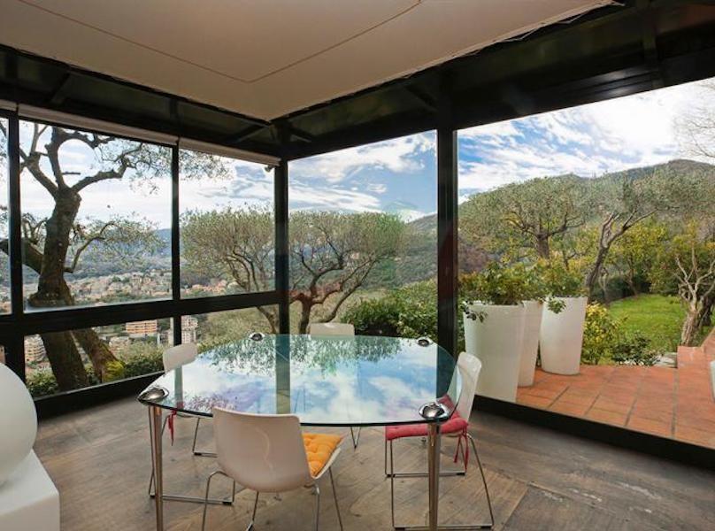 意大利拉帕洛海边别墅 — 来自开发商和业主的房地产搜索引擎 GEOLN.COM. 照片 1