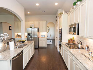 房地产在 Balmoral — look at the real estate search engine GEOLN.COM. 照片 3