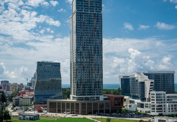 4 室公寓出售 Porta Tower Batumi