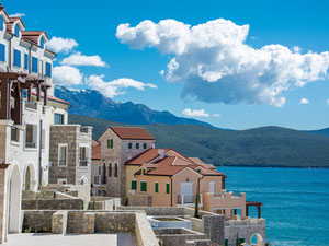 Propiedad en venta en Lustica Bay — mira el buscador inmobiliario GEOLN.COM. Foto 13