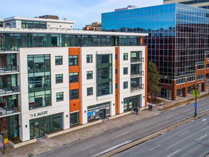 房地产在 The Avery — look at the real estate search engine GEOLN.COM. 照片 3