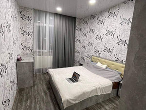 იყიდება 2 ოთახიანი ბინა — უძრავი ქონების ყიდვა და მფლო ბელებისგან GEOLN.COM. ფოტო 3