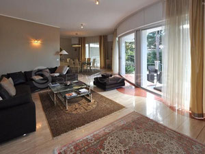 法国，安提比斯的海边别墅 — 来自开发商和业主的房地产搜索引擎 GEOLN.COM. 照片 5