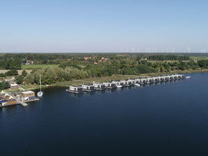 Nieruchomości w Floating Houses Spreewald — spójrz na wyszukiwarkę nieruchomości GEOLN.COM. Zdjęcie 3