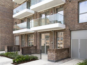 Real estate in Barking Riverside — look at the real estate search engine GEOLN.COM. Photo 3