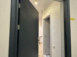 出售位于谢里夫·希姆夏什维利的公寓 — 来自开发商和业主的房地产搜索引擎 GEOLN.COM. 照片 2