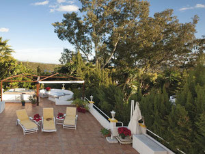 Villa 5 bedrooms 466 m² in Nueva Andalucia, Spain — Find off-plan property or real estate resale directly from developers and owners GEOLN.COM. Photo 15