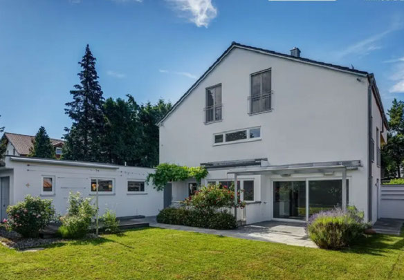 Modernes Familiendomizil mit Luxus-Ausstattung