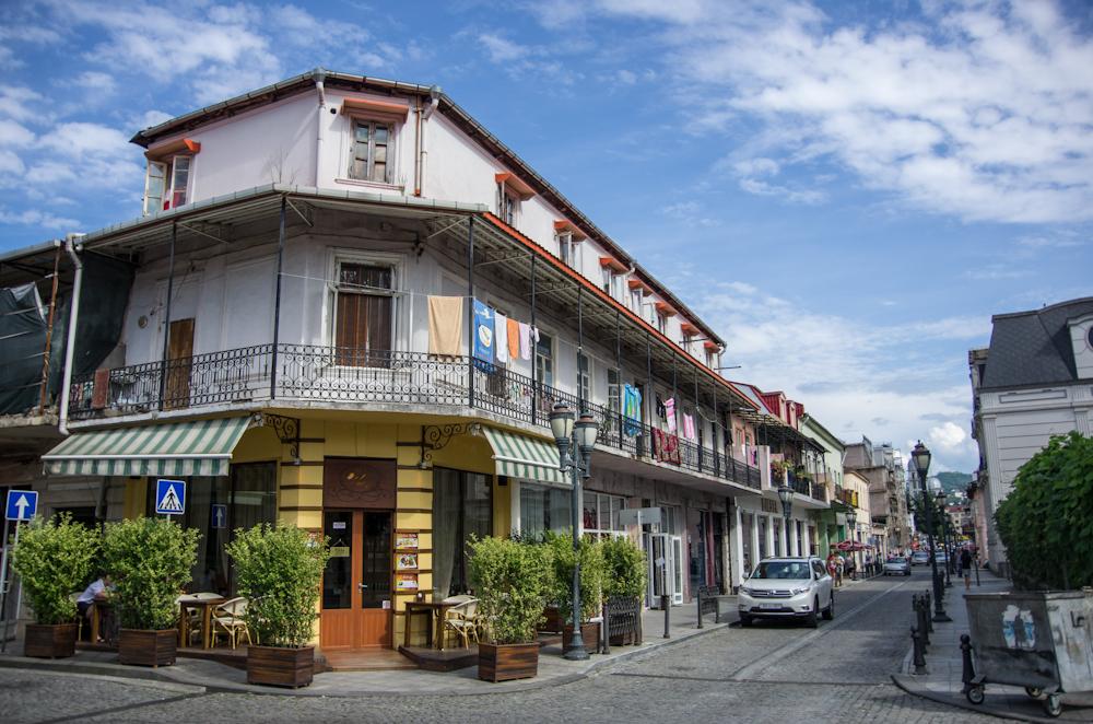 旧城区 Gamsakhurdia 街公寓 — 来自开发商和业主的房地产搜索引擎 GEOLN.COM. 照片 1