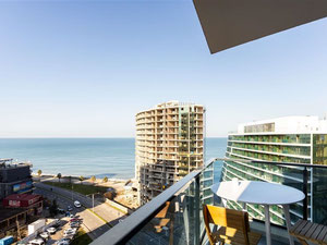 巴统舒适公寓 — 来自开发商和业主的房地产搜索引擎 GEOLN.COM. 照片 3