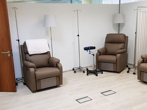 Lokal handlowy w Esteponie, Hiszpania — Wyszukiwarka nieruchomości od deweloperów i właścicieli GEOLN.COM. Zdjęcie 3