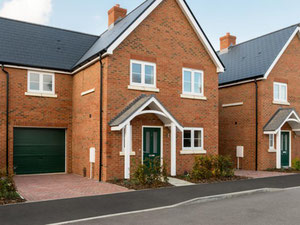 Real estate in Russet Grove — look at the real estate search engine GEOLN.COM. Photo 2