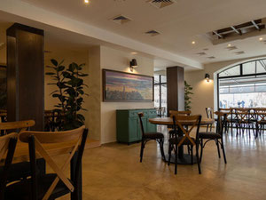 Objeto comercial con potencial hotelero y de restaurante en el centro de Tbilisi — Encuentre propiedades fuera del plan o reventa de bienes inmuebles directamente de desarrolladores y propietarios GEOLN.COM. Foto 19