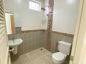 舒适的联排别墅出售 — 来自开发商和业主的房地产搜索引擎 GEOLN.COM. 照片 13