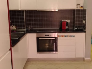 在阿尔巴尼亚弗洛雷出售的海滨公寓（瓦洛纳） — 来自开发商和业主的房地产搜索引擎 GEOLN.COM. 照片 4