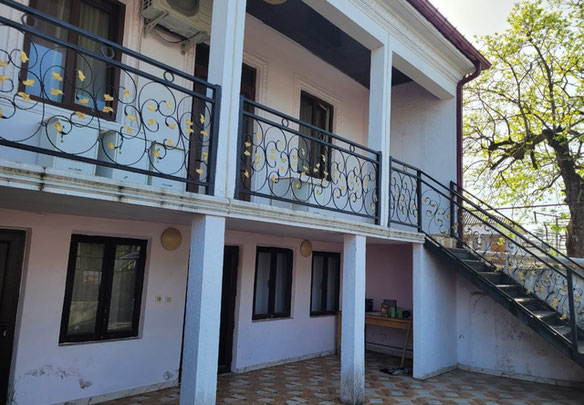 Будинок біля моря