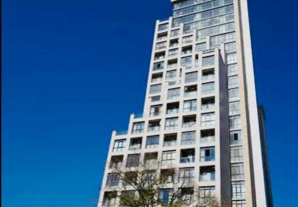 Продається 3-х кімнатна квартира.