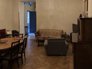 2 кімнатна квартира в Сололакі. Купити будинок в Тбілісі, Сололакі — Пошуковик нерухомості від забудовників і власників GEOLN.COM. Фото 2