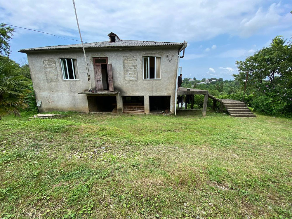 Продається будинок в Хуцубані — Пошуковик нерухомості від забудовників і власників GEOLN.COM. Фото 1