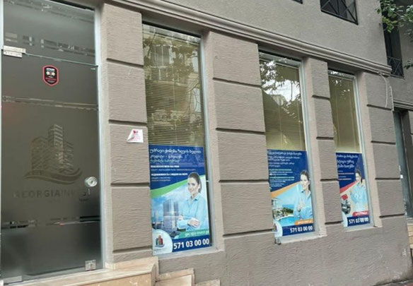 Продається комерційна площа для торгівлі.