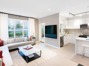 Real estate in Elmstone at Westerleigh — look at the real estate search engine GEOLN.COM. Photo 4