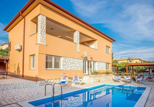 House in Croatia, Primorsko-Goranska, Novi Vinodolski