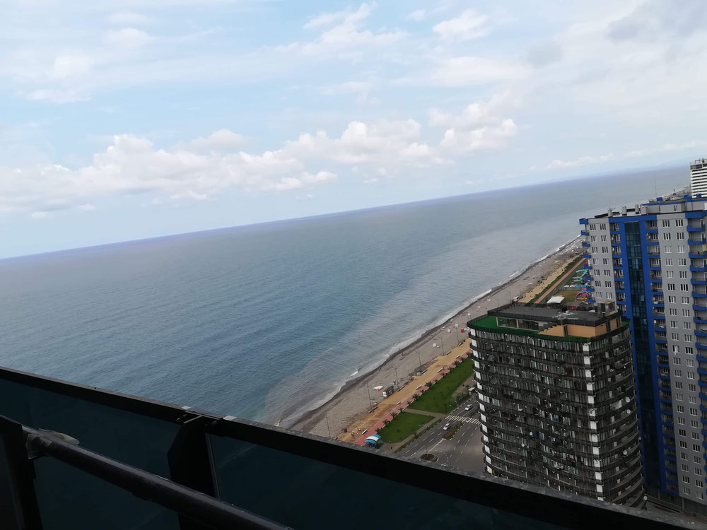 在Beach Tower出售的公寓 — 来自开发商和业主的房地产搜索引擎 GEOLN.COM. 照片 1