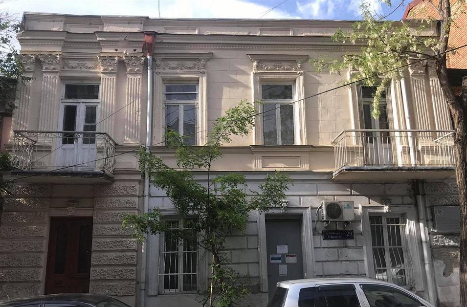 3 кімнатна квартира на Віра. Квартира без посередника в Тбілісі — Пошуковик нерухомості від забудовників і власників GEOLN.COM. Фото 1