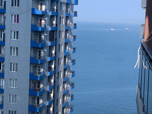 巴统黑框 — 来自开发商和业主的房地产搜索引擎 GEOLN.COM. 照片 6