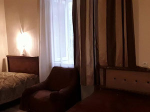 דירת 2 חדרים על ורה. קנו דירה בטביליסי, ורה — חיפוש נדל"ן מפרטי ומקבלן GEOLN.COM. תמונה 6