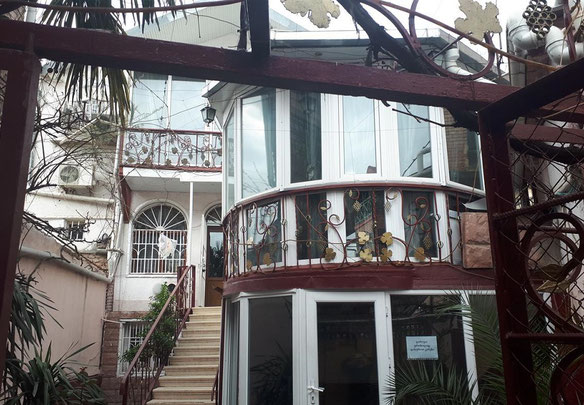 Приватний будинок в Авлабарі. Купити будинок в Тбілісі, Авлабарі