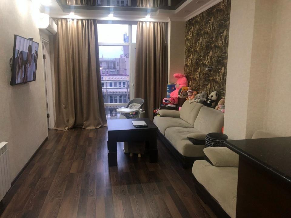 3房出售 — 来自开发商和业主的房地产搜索引擎 GEOLN.COM. 照片 1