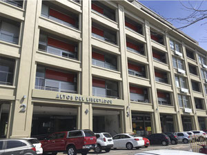 房地产在 Altos Del Libertador — look at the real estate search engine GEOLN.COM. 照片 2