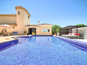 别墅 4 卧室 559 m² 在埃斯特波纳, 西班牙 — 来自开发商和业主的房地产搜索引擎 GEOLN.COM. 照片 40